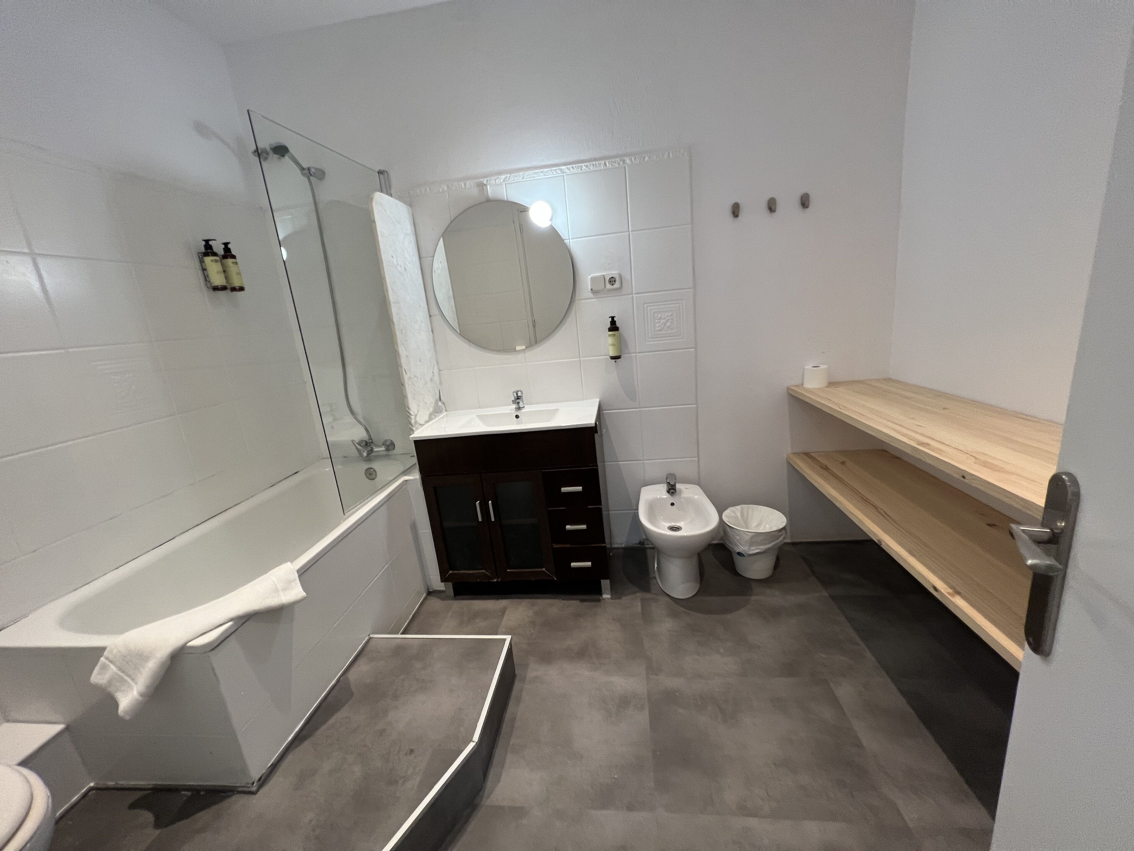 Photo - The MO GOTIC