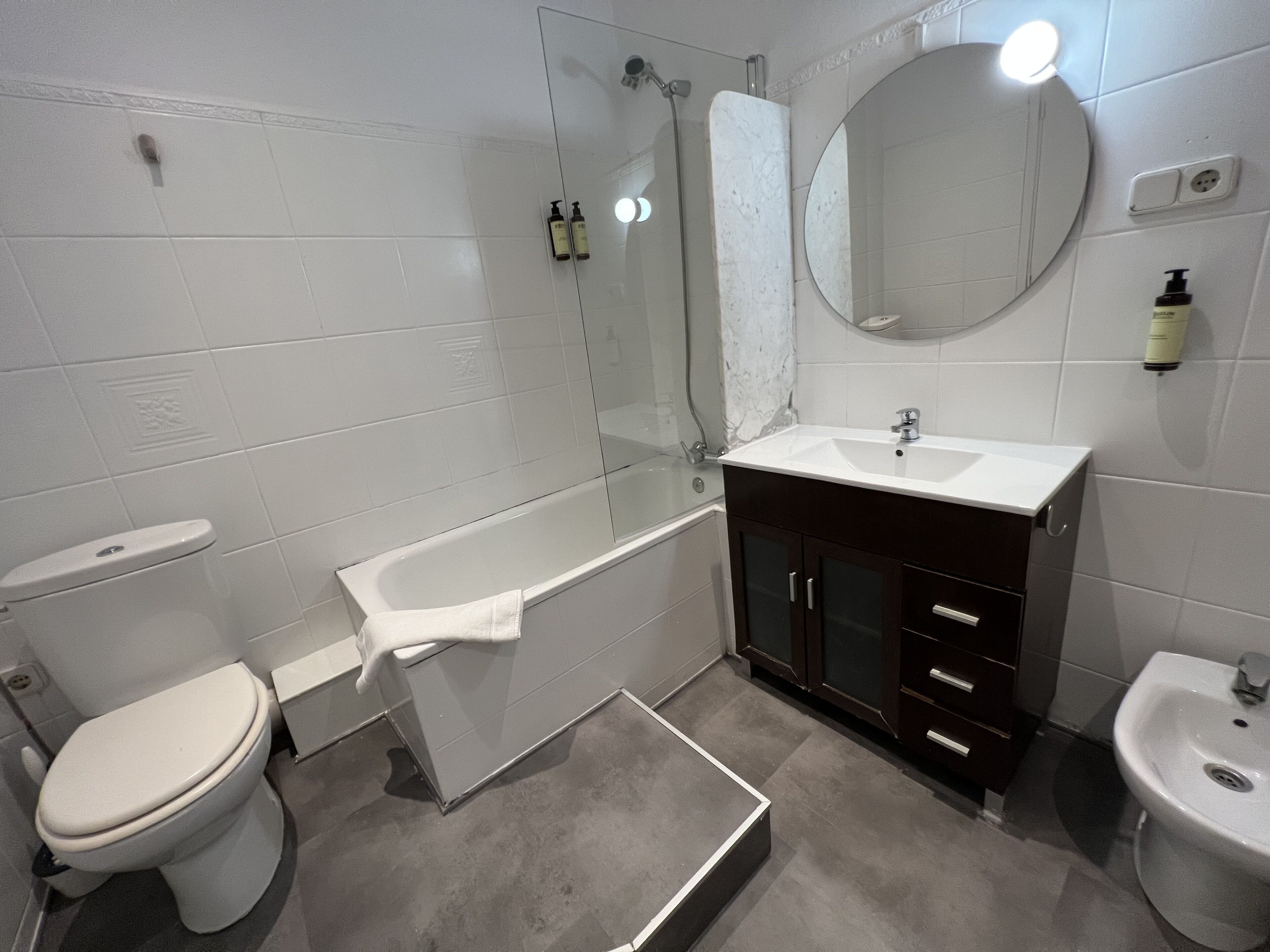 Photo - The MO GOTIC