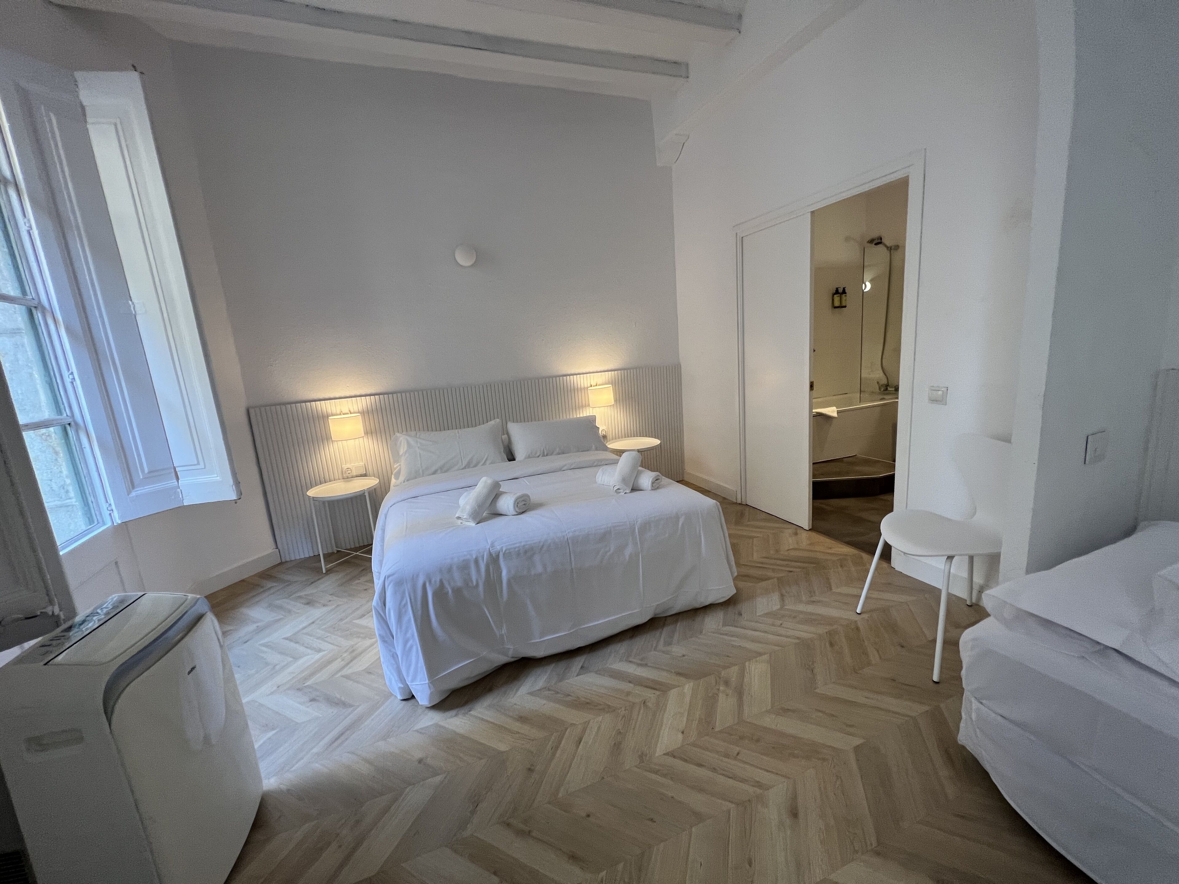 Photo - The MO GOTIC