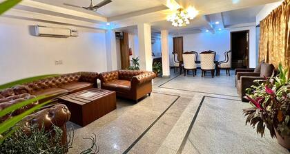 Big hall 4 marriage/gatherings/short/long function