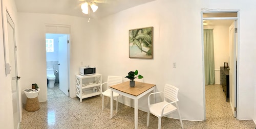 High Tide Guesthouse, Parguera