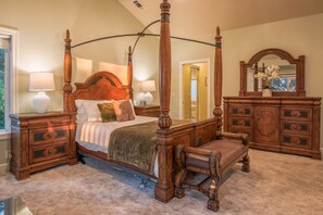 4 bedrooms, desk, iron/ironing board, free WiFi - Alta Vista - Luxury Murphys Home (Murphys)