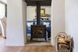 Interior - Captivating 3-bed Cottage Above Hebden Bridge (Hebden Bridge)