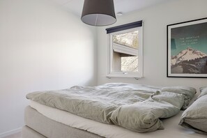 2 chambres, fer et planche à repasser, Wi-Fi gratuit, draps fournis