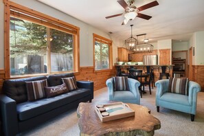House, Multiple Beds, Hot Tub | Living room | 40-inch TV with digital channels, fireplace - Adventure Awaits (Truckee)