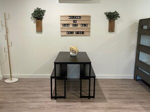 Interior - Bama Off Main - Book now for football season! (Northport)