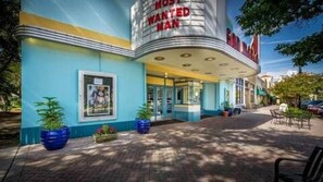 Exterior - "Secret San Marco Escape A"- WIFI, Affordable, TV (Jacksonville)