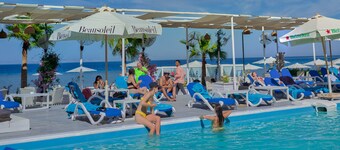 Selena Bay Resort