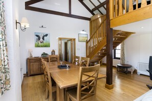 Dining - Keiras Cottage - Three Bedroom House, Sleeps 6 (Ambleside)