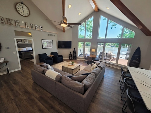 Large, private, multifamily lake retreat.