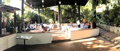 Area sarapan