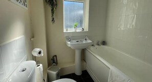 Hair dryer - ◑Executive 2 Bed ◑Wifi ◑Yard ◑Nr Stadium ◑Durham (County Durham)