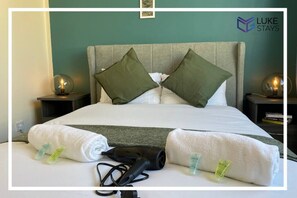 2 Schlafzimmer, Bügeleisen/Bügelbrett, WLAN, Bettwäsche