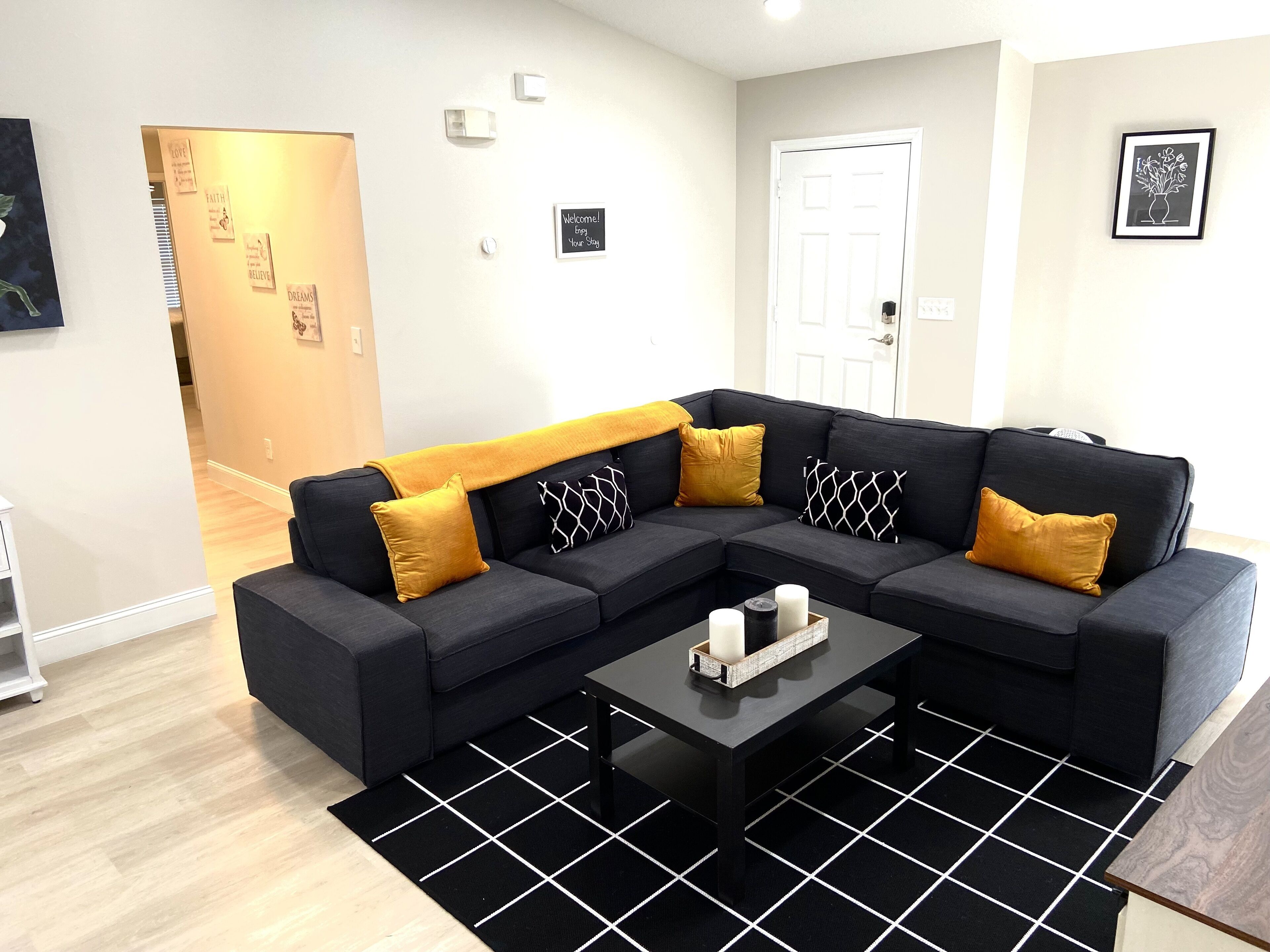 Chic & Cozy Family Home, Private Pool,15 min. to Disney