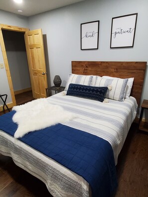 4 bedrooms, travel cot, free WiFi, bed sheets