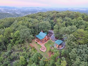 Exterior - Serene Mountain Views near Helen (Cleveland)