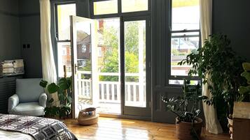 5 Schlafzimmer, Bügeleisen/Bügelbrett, kostenloses WLAN, Bettwäsche