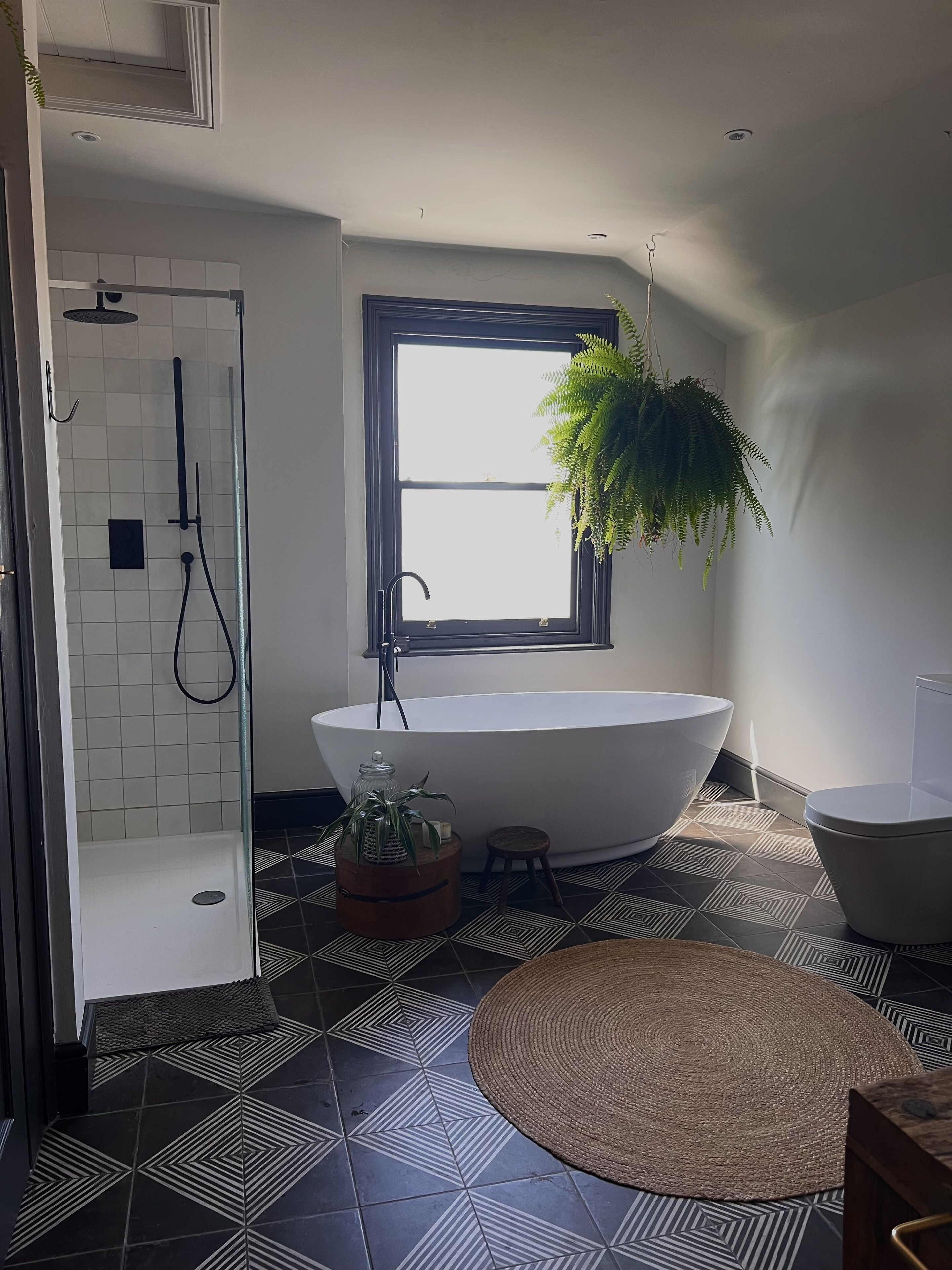 Bathtub, hair dryer, towels, soap