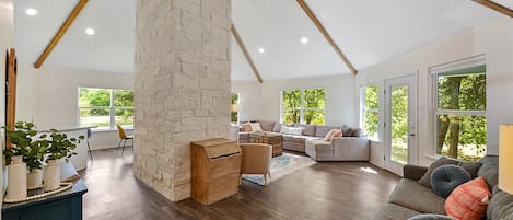 Smart TV, fireplace, video games