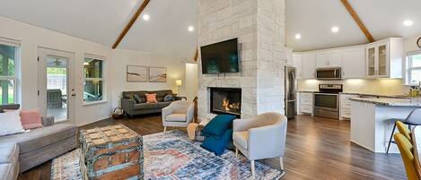 Smart TV, fireplace, video games