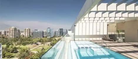 Utomhuspool