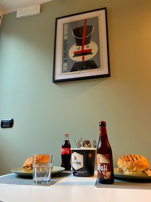 Dining - 1 Bedroom Apartment in Pozzuoli (Pozzuoli)
