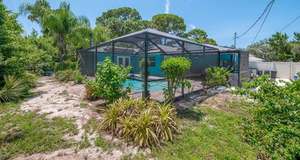 Beautiful home with very private heated pool minutes from the beach