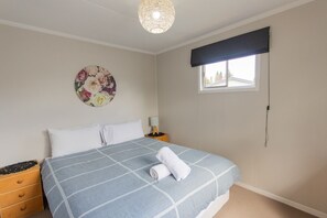 3 bedrooms, free WiFi, bed sheets - Omahau Escape - Twizel (Twizel)