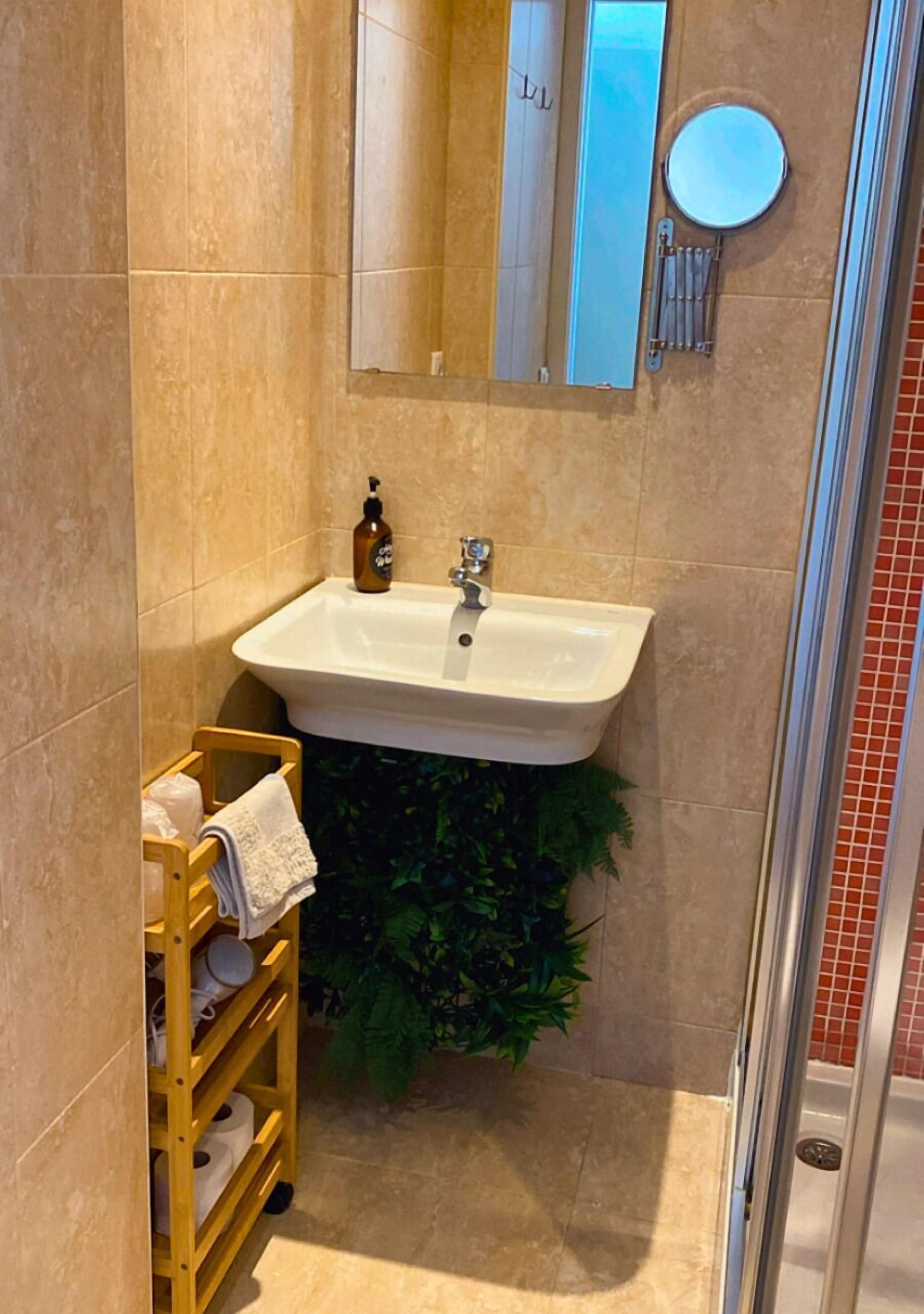 Foto - Naval Guest House