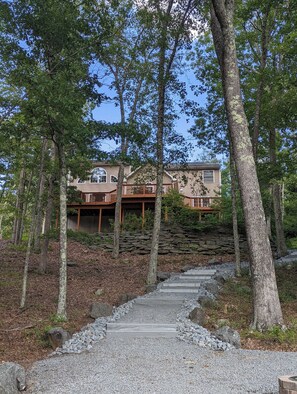 Property grounds - Pocono Lackawaxen Masthope Lakefront Game Room Community Pool Ski Big Bear Kayak (Lackawaxen)