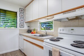 Fridge, microwave, coffee/tea maker, toaster