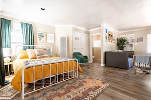 1 bedroom, iron/ironing board, free WiFi, bed sheets