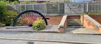 Lovely 3BD Home in the Heart of Morton