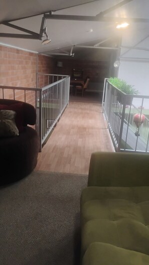 Interior - Unique Alamo City Warehouse Lofts, Parking, BBQ, Firepit (San Antonio)