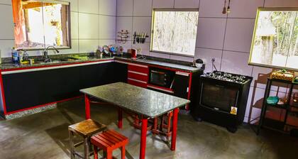 Casa Espaçosa e Cozinha Completa