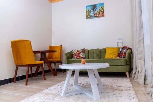Quiet, private on Mawanda road close to th road acacia mall and Mulago hospital.