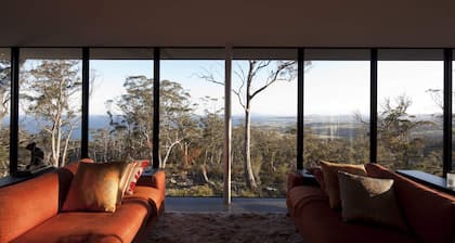 Rocky Hills Retreats