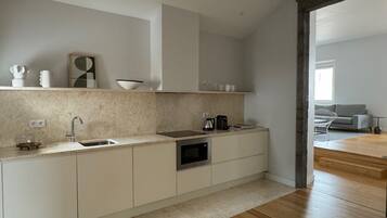 City Apartment, 2 Bedrooms (3 a) | Private kitchen
