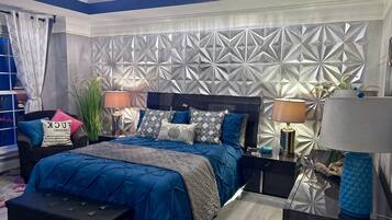 3 soverom, skrivebord, strykejern/-brett og wi-fi (inkludert)