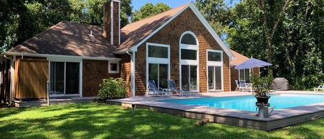 Piscine extérieure, piscine chauffée