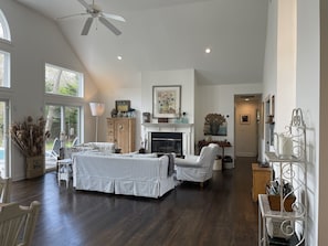 Smart TV, fireplace, printers