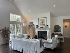 Älytelevisio, takka, tulostin