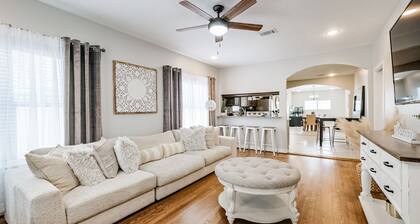 Beautiful Downtown Home Hidden Gem