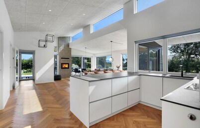 Beautiful home in Sæby with harbor view