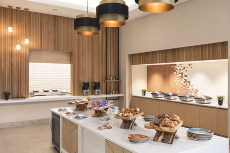 Hilton North Scottsdale At Cavasson - Image 58