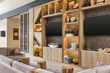 Hilton North Scottsdale At Cavasson - Image 24