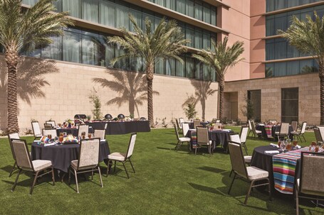 Hilton North Scottsdale At Cavasson - Image 29