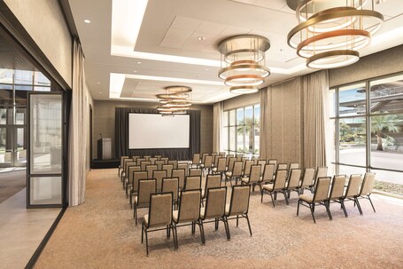 Hilton North Scottsdale At Cavasson - Image 31