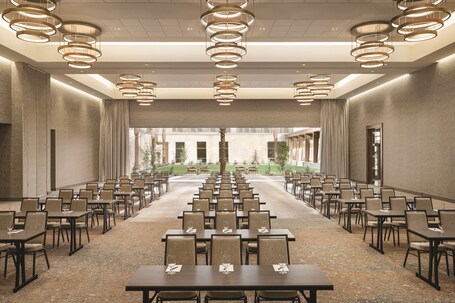 Hilton North Scottsdale At Cavasson - Image 61