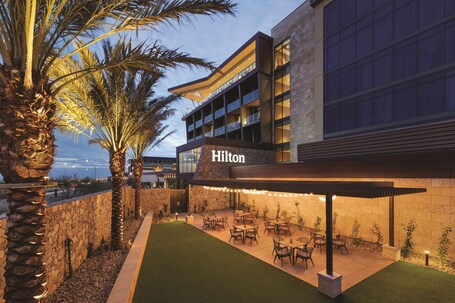 Hilton North Scottsdale At Cavasson - Image 10